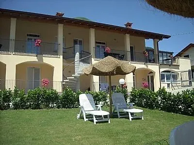Sleeps 6 Pool Wifi Willa Ossuccio